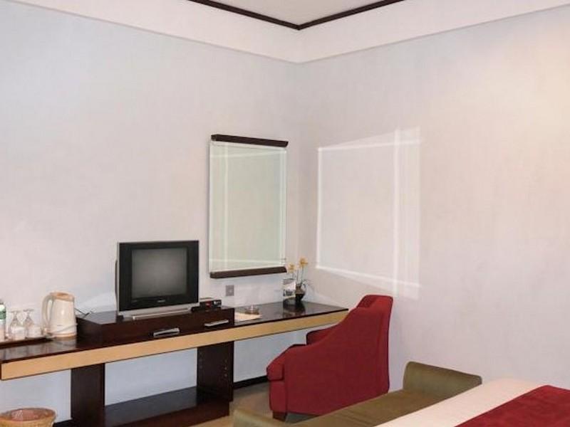Rumah Nenek Hotel And Restaurant Padang  Zewnętrze zdjęcie