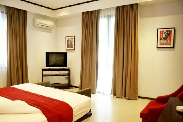 Rumah Nenek Hotel And Restaurant Padang  Pokój zdjęcie